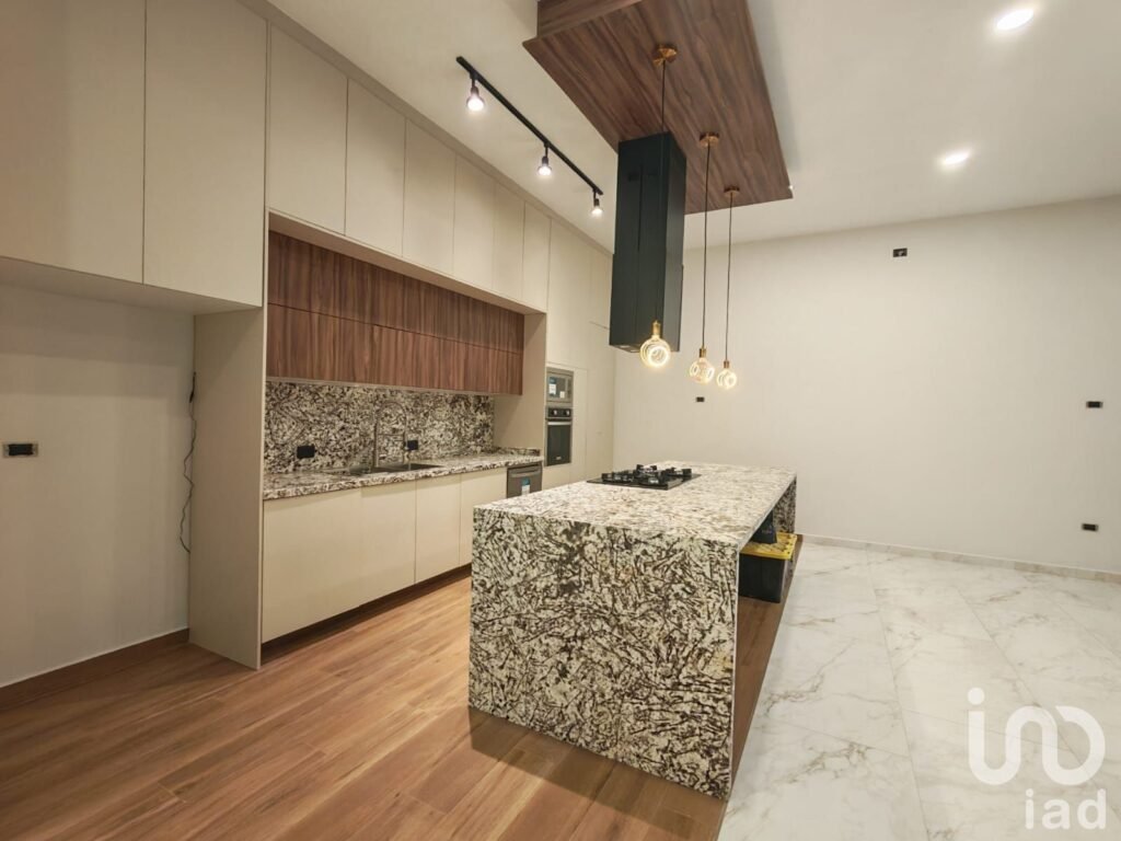 VENTA DE CASA EN LOMAS DE ANGELOPOLIS