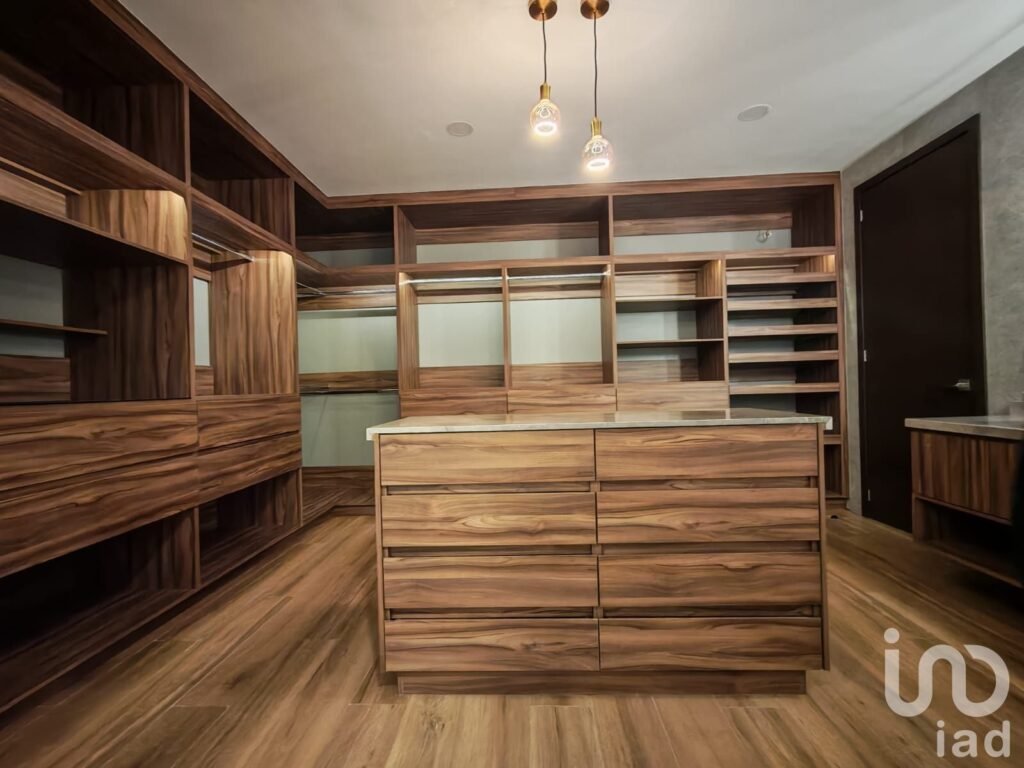 VENTA DE CASA EN LOMAS DE ANGELOPOLIS