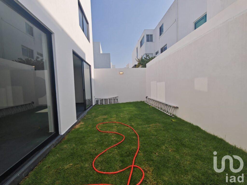 VENTA DE CASA EN LOMAS DE ANGELOPOLIS