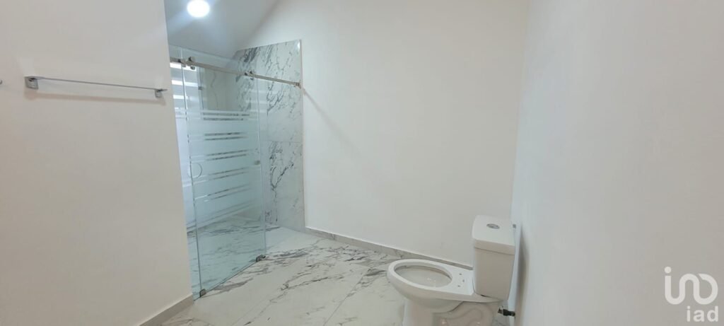 VENTA CASA A LA PLAYA TEQUESQUITENGO