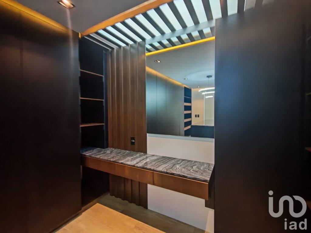 VENTA DE CASA EN LOMAS DE ANGELOPOLIS