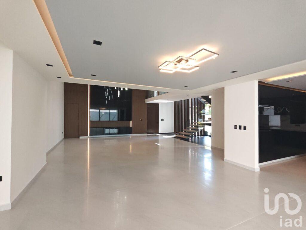 VENTA DE CASA EN LOMAS DE ANGELOPOLIS