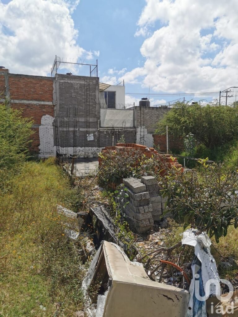 SE VENDE TERRENO EN ISACC ARRIGA POR LAS TIJERAS MORELIA SALIDA A CHARO