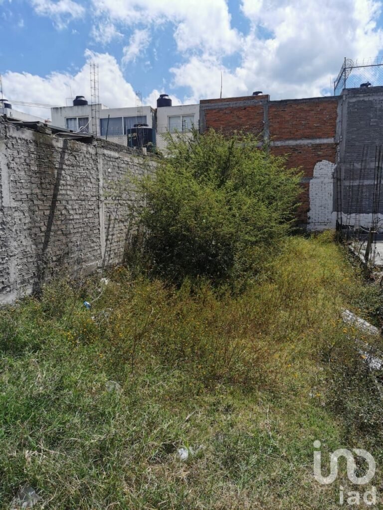 SE VENDE TERRENO EN ISACC ARRIGA POR LAS TIJERAS MORELIA SALIDA A CHARO