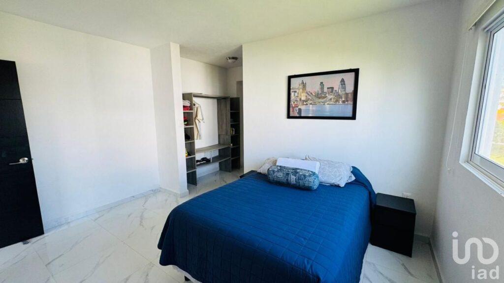 Departamento amueblado y con alberca, residencial banus acapulco