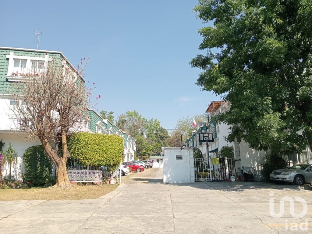 Casa en Venta Avenida Toluca, Olivar de los Padres, Alvaro Obregón, CDMX