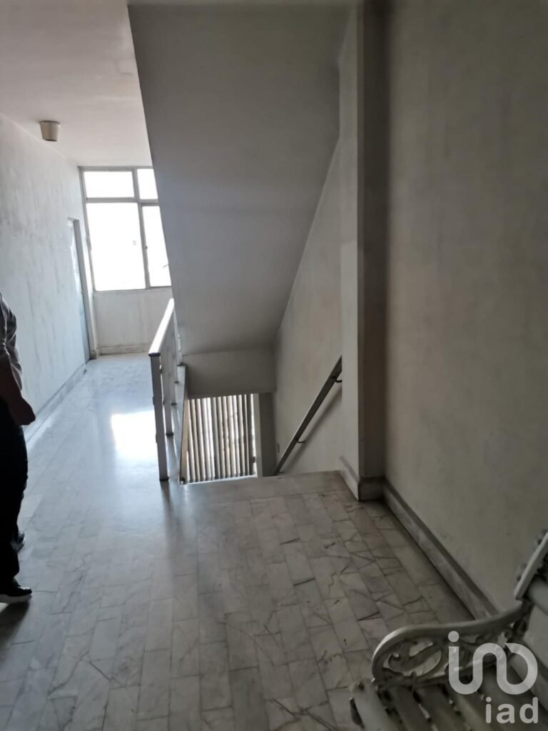 Productivo: Venta en Celaya Centro | 6 Recámaras | Taller + Salón de Eventos 150 pax Uso Mixto