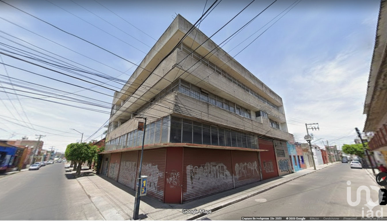 Productivo: Venta en Celaya Centro | 6 Recámaras | Taller + Salón de Eventos 150 pax Uso Mixto Productivo: Venta en Celaya Centro | 6 Recámaras | Taller + Salón de Eventos 150 pax Uso Mixto