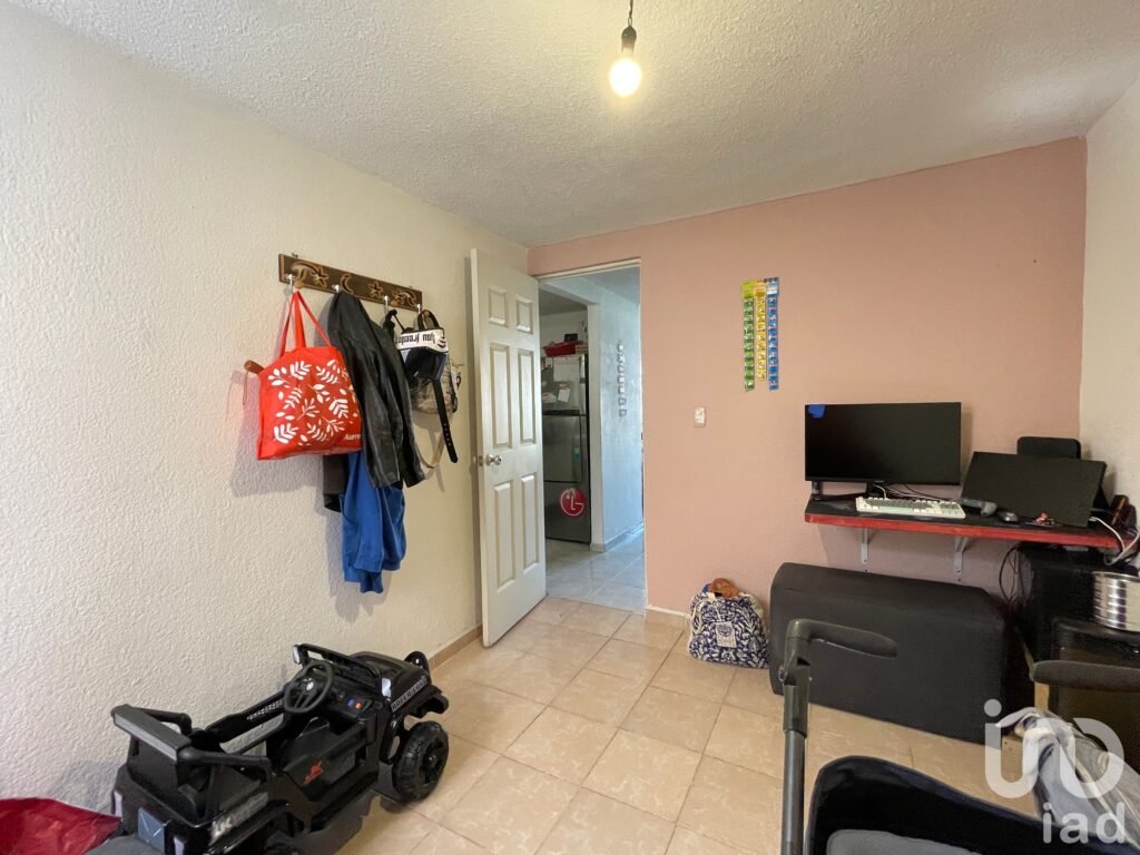 Casa en Venta, Tultitlán Edo Mex., Bien Ubicada Cerca de Escuelas, Áreas recreativas y Comercios