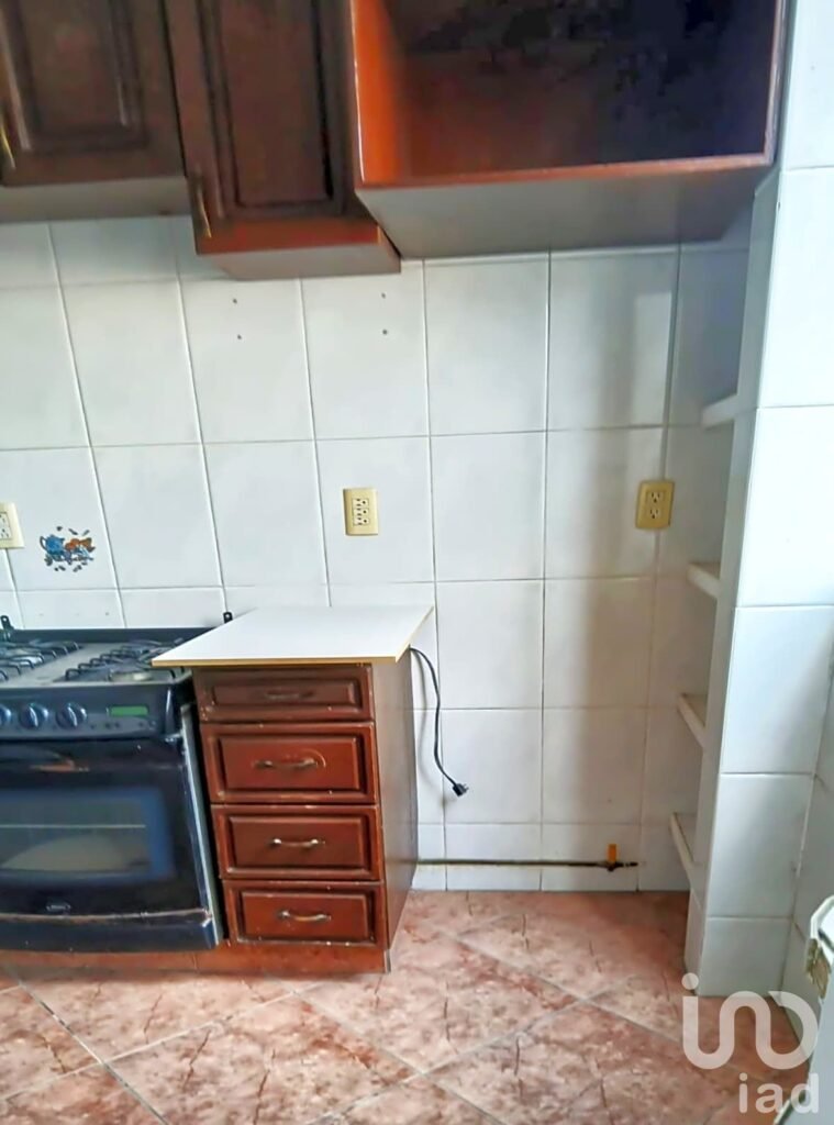 DE ÁRTAMENTO EN RENTA  EN AV. MANUEL SALAZAR 230  EX--HACIENDA EL ROSARIO