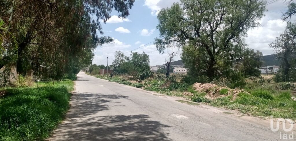 Se vende terreno ideal para  constructores en Pachuquilla, Hidalgo.