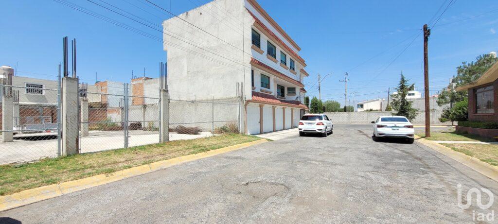 Se vende terreno en la sexta sección de San Javier en Pachuca, Hidalgo.