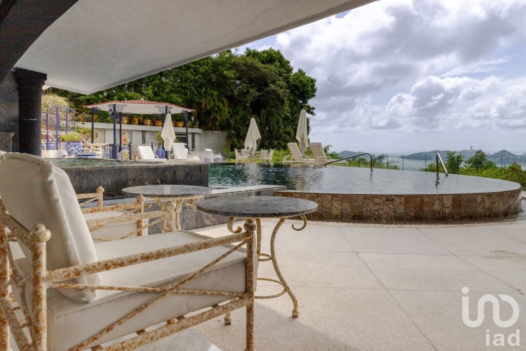 CASA EN RENTA EN BRISAS DIAMANTE, ACAPULCO, GRO.