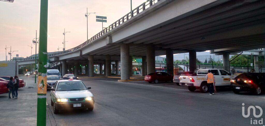 Se renta local comercial en el principal Blvd.de Pachuca, Hidalgo,  " PLAZA ESPACIO 224",.