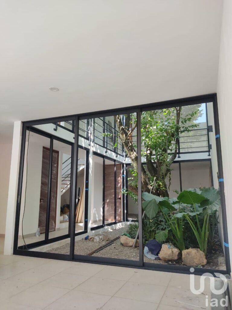 Casa en Venta  Burgos con Jardin y Alberca