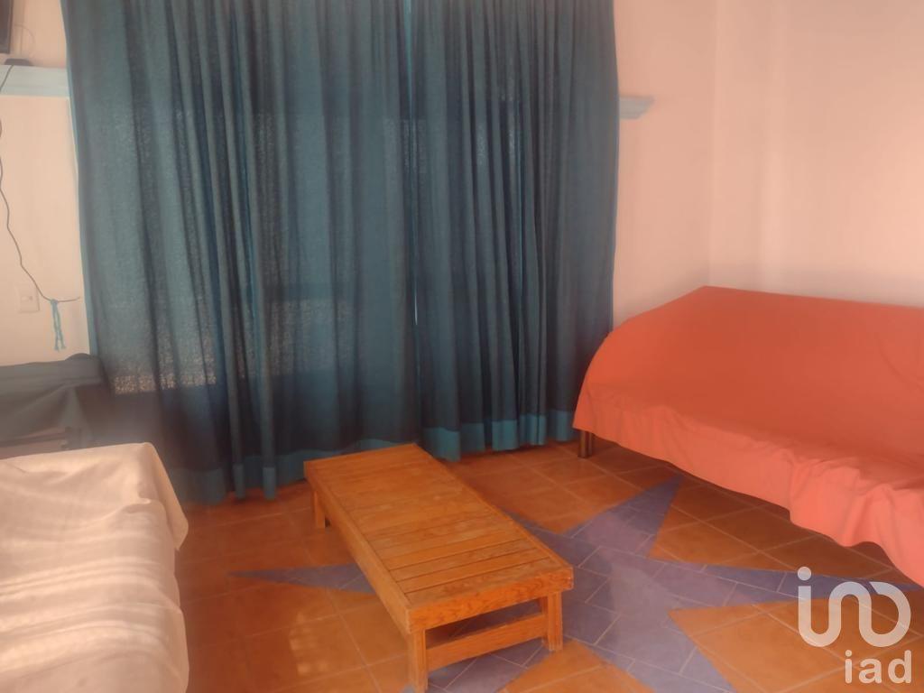 SE RENTA CASA EN PEÑA DE BERNAL