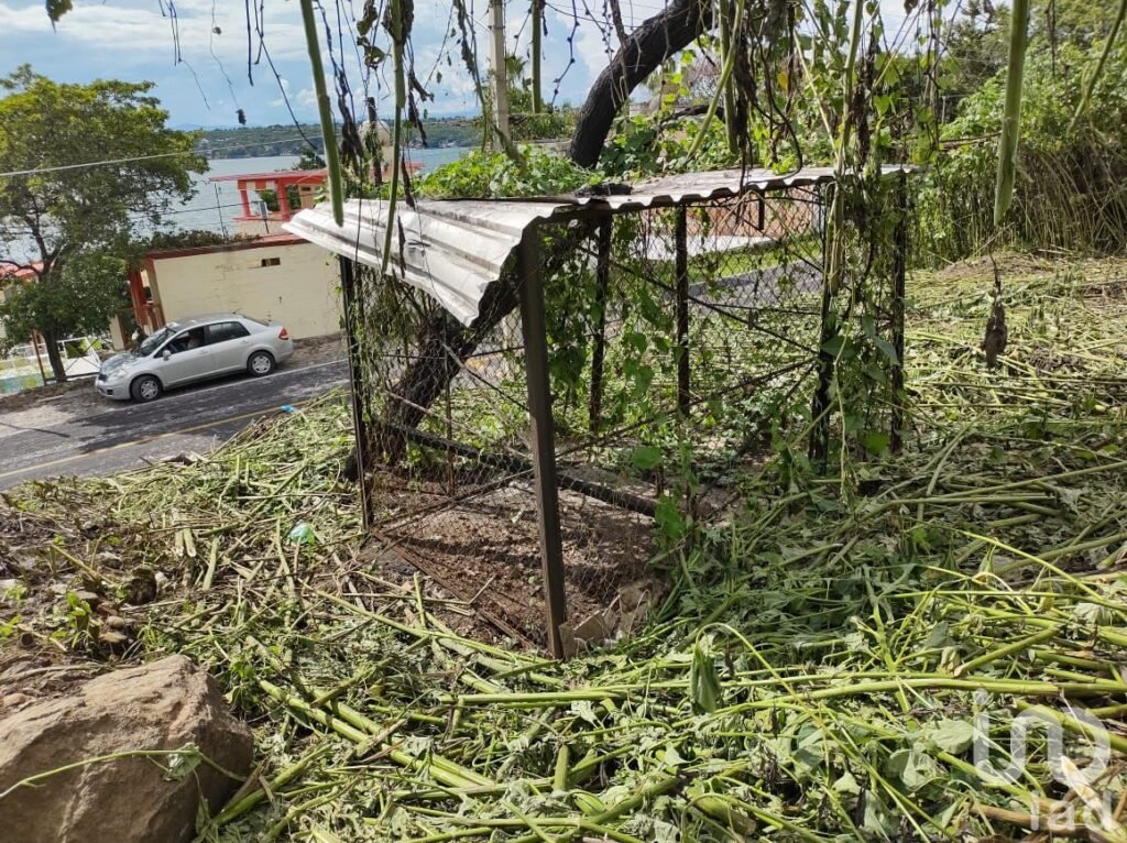 Terreno en Venta frente al Lago de Tequesquitengo, Jojutla, Morelos