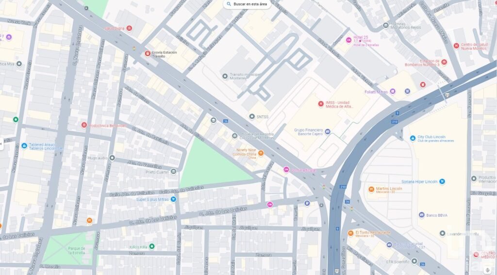 Venta de Terreno Residencial Frente a parque en Jardin de las Mitras