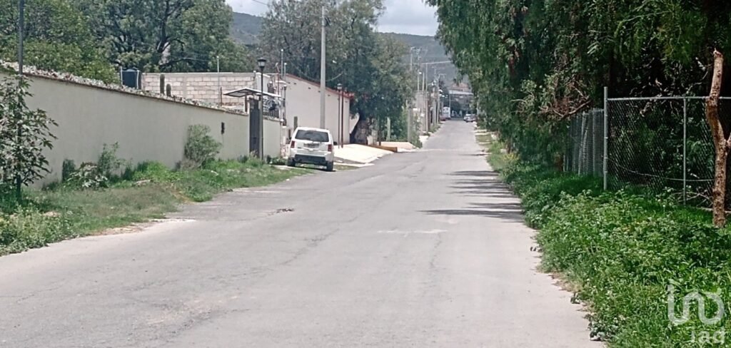 Se vende terreno ideal para  constructores en Pachuquilla, Hidalgo.