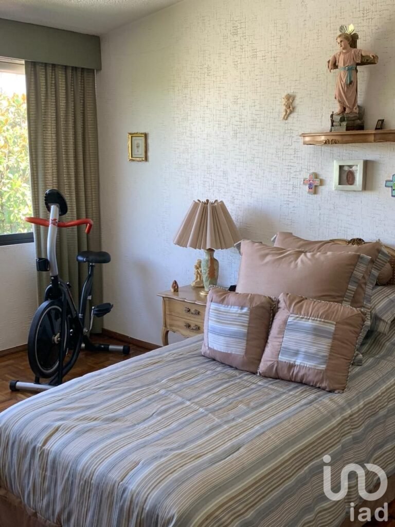 Casa en venta en Lomas de Tecamachalco, Ciudad de México