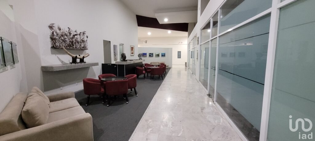 Se renta oficina en centro de negocios de la plaza Costera 125, Acapulco , Guerrero.