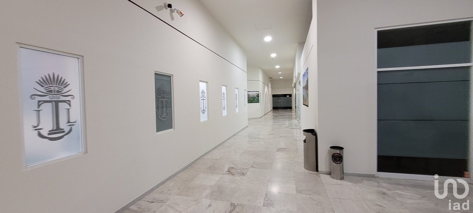 Se renta oficina en Centro de negocios en Plaza Costera 125, Acapulco, Guerrero.