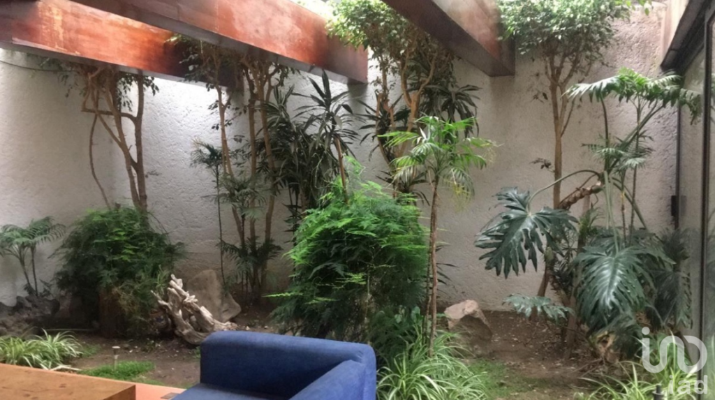 CASA PARA REMODELAR EN VENTA EN BOSQUE DE LAS LOMAS, MIGUEL HIDALGO