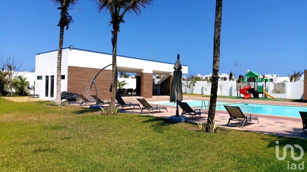 Casa en PRE VENTA en Lomas De La Rioja II, Riviera Veracruzana, Alvarado, Ver.