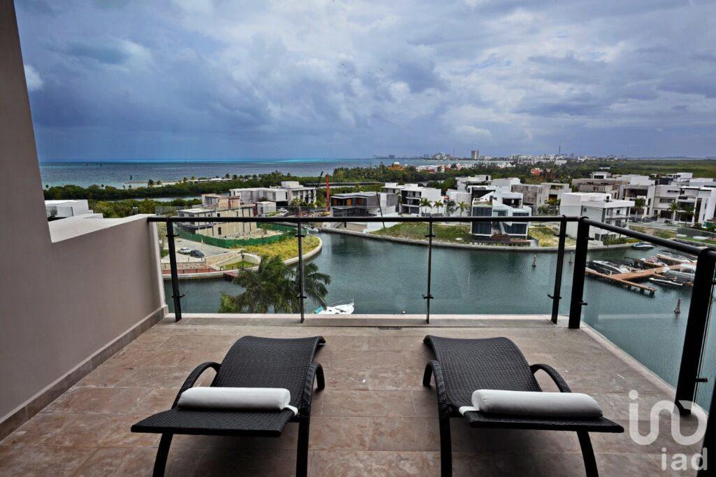 VENTA DE DEPARTAMENTO EN PUERTO CANCÚN - QUINTANA ROO - MEXICO