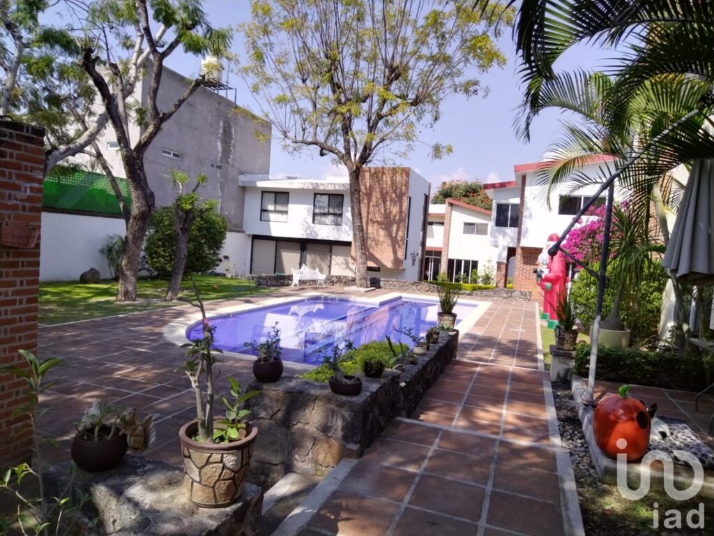 CASA EN RENTA EN JIUTEPEC MORELOS - 85237e6175f3