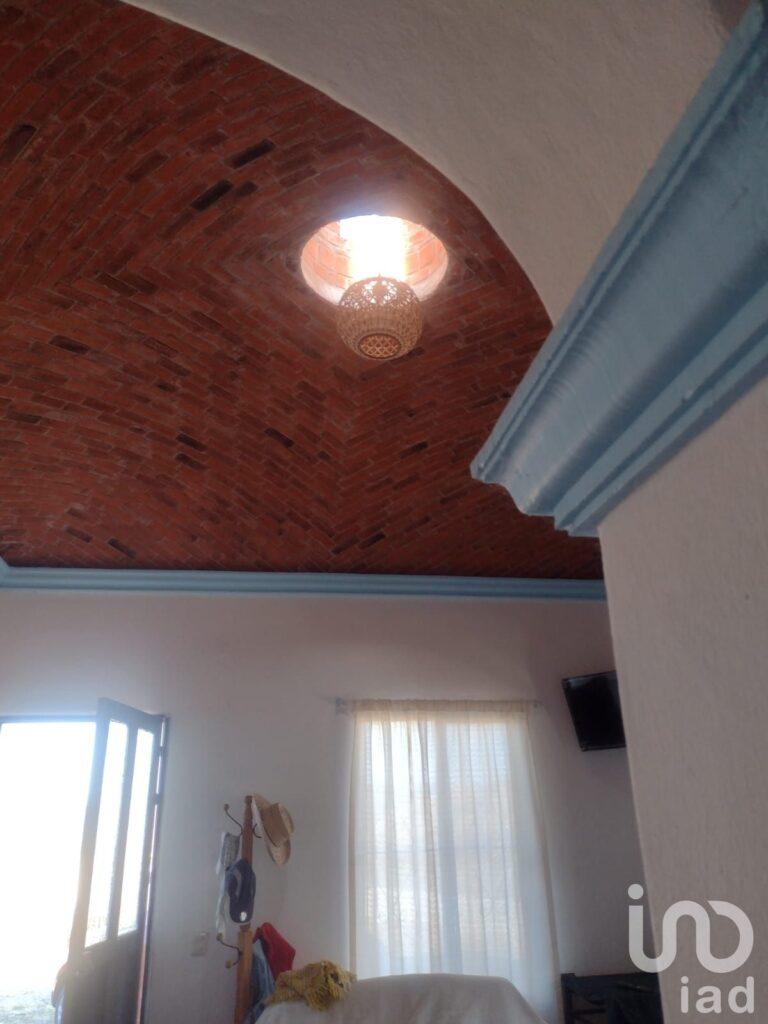 SE RENTA CASA EN PEÑA DE BERNAL