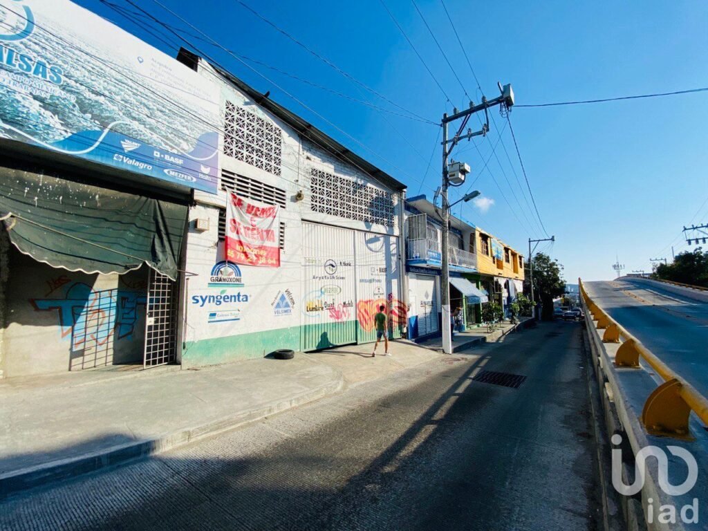 BODEGA EN RENTA  AV Cuauhtémoc Acapulco
