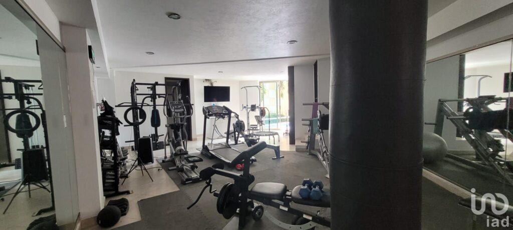 Se vende casa con Alberca en el Club de Golf, Pachuca, Hidalgo.