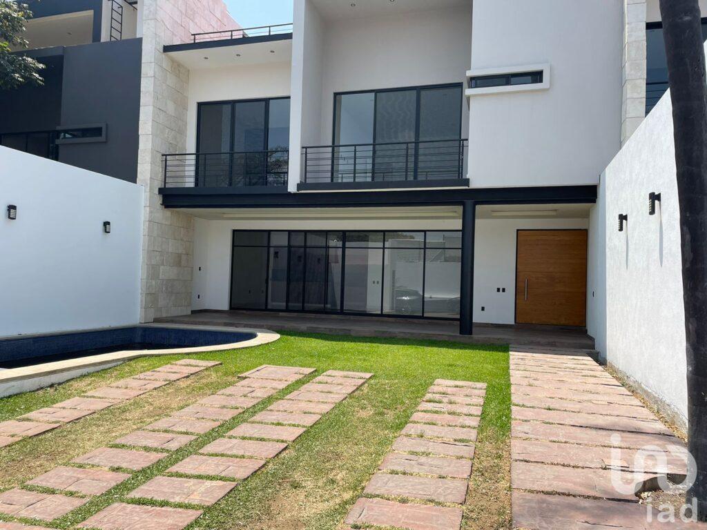 Casa en Venta en Zona Dorada de Cuernavaca, Morelos