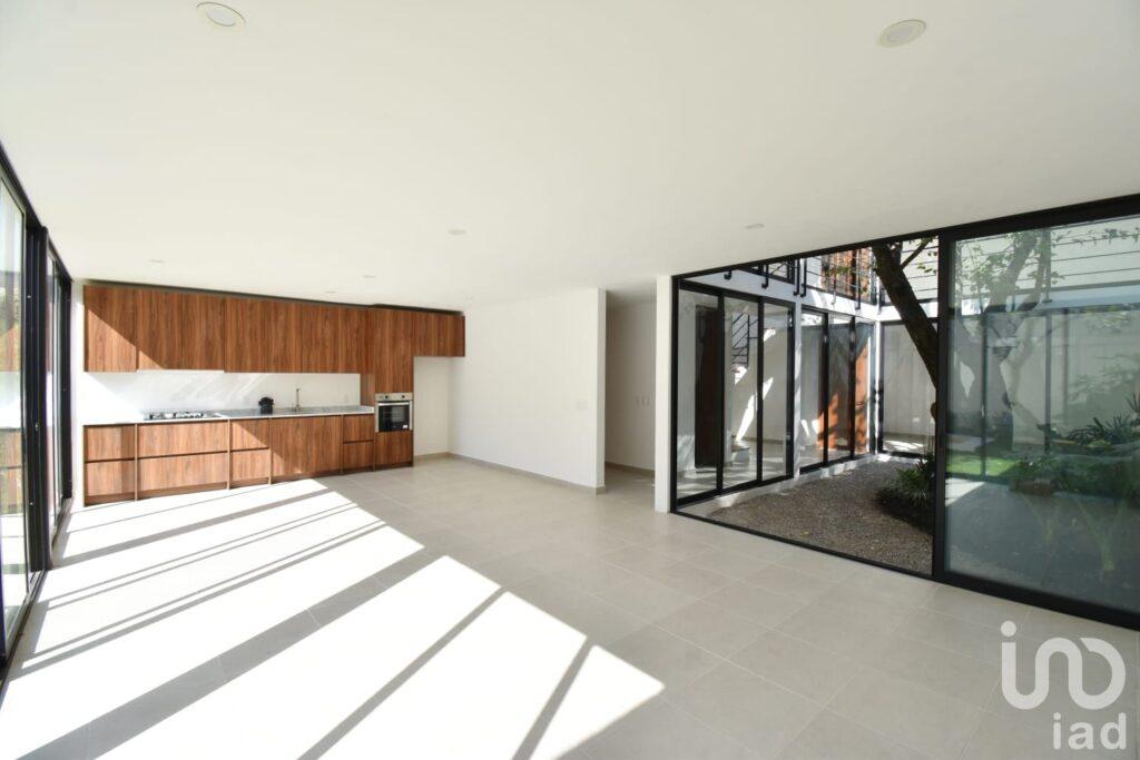 Casa en Venta  Burgos con Jardin y Alberca