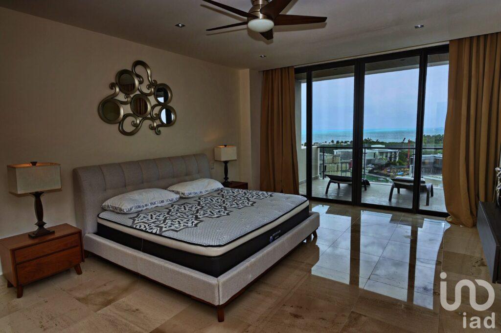 VENTA DE DEPARTAMENTO EN PUERTO CANCÚN - QUINTANA ROO - MEXICO