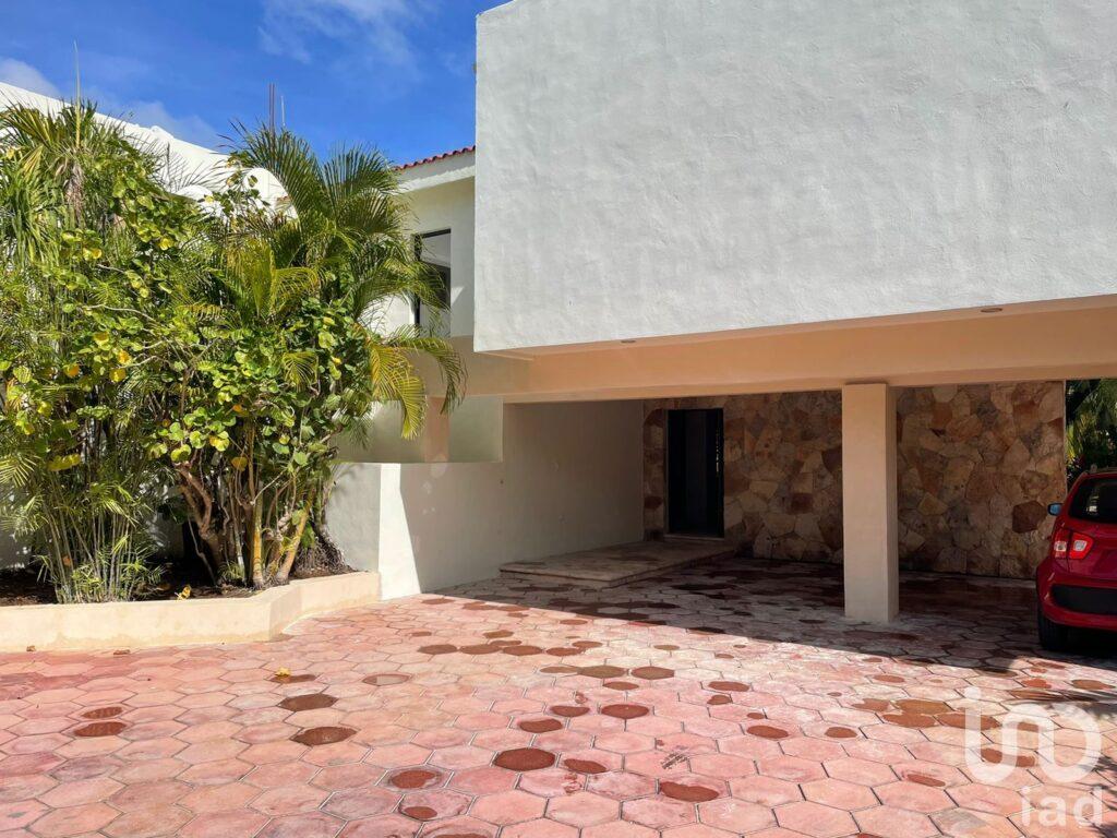 VENTA DE CASA EN CLUB DE GOLF LA CEIBA MERIDA YUCATAN