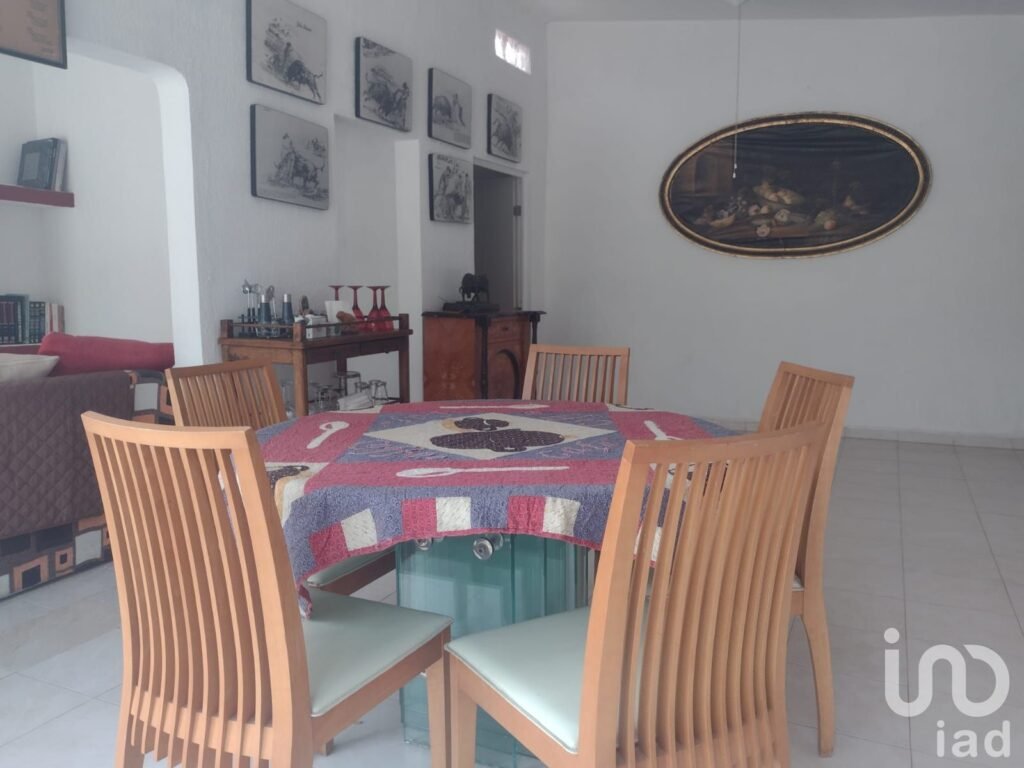 CASA EN VENTA, EN FRACCIONAMIENTO, TEMOACHAN, JIUTEPEC, MORELOS