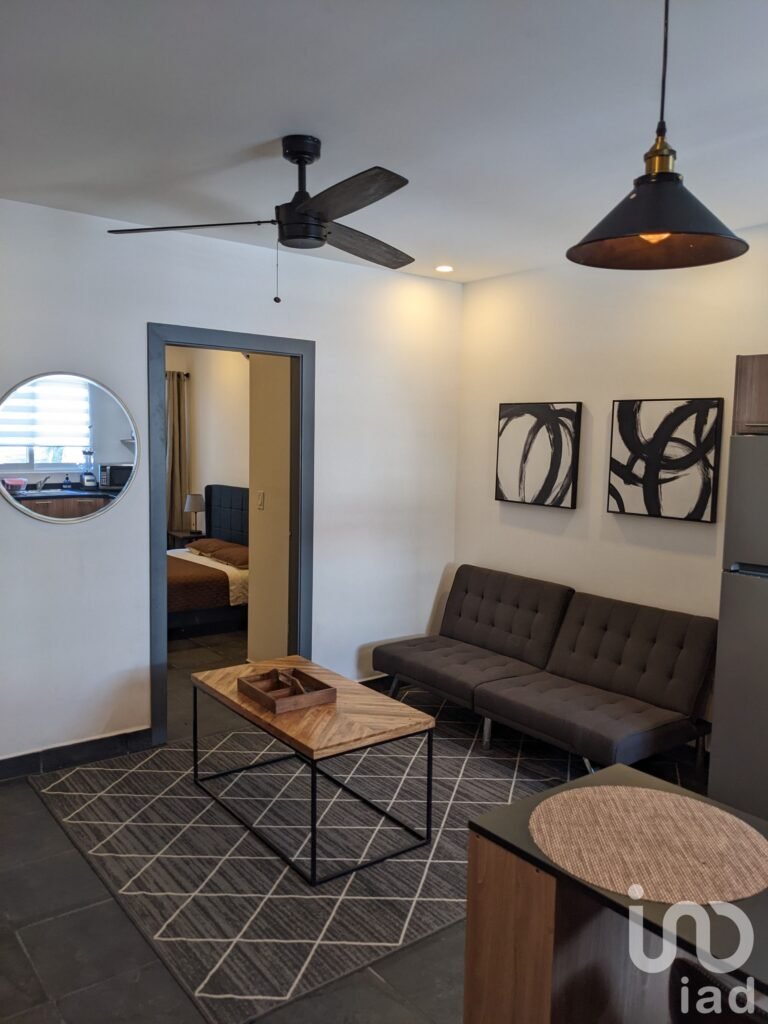 EDIFICIO  EN VENTA CERCA DEL PUENTE INTL CD. JUAREZ RENTAS GARANTIZADAS