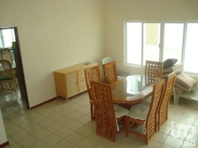 Casa en Venta con Zona Alberca en Zona Norte