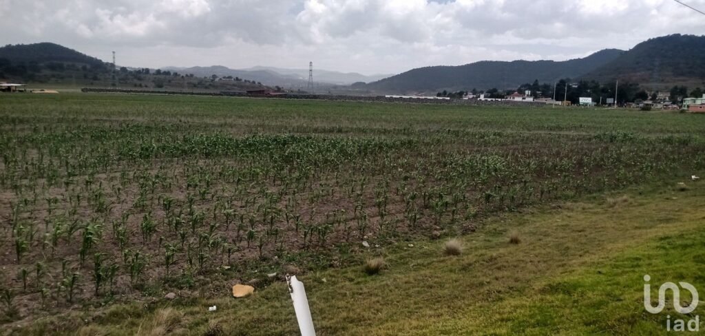 Se vende terreno en la carretera Pachuca- Tulancingo, Hidalgo