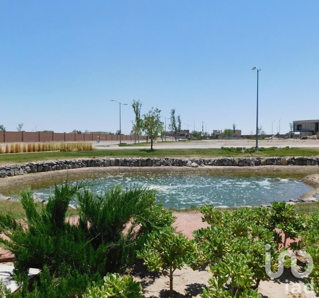 Se vende Lote Residencial frente a lago, construye la casa a tu medida!