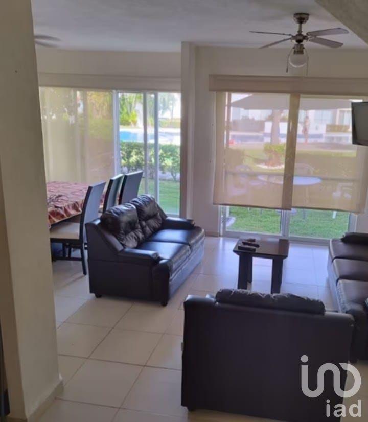 Se vende Casa en La Poza, Acapulco de Juárez, Guerrero.