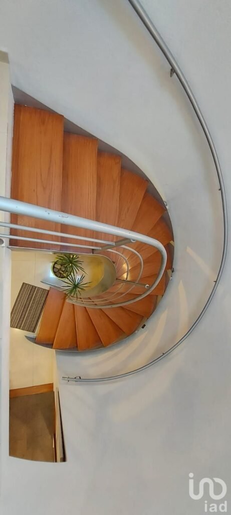 Casa en venta en Colinas del Cimatario Queretaro con recamara en planta baja