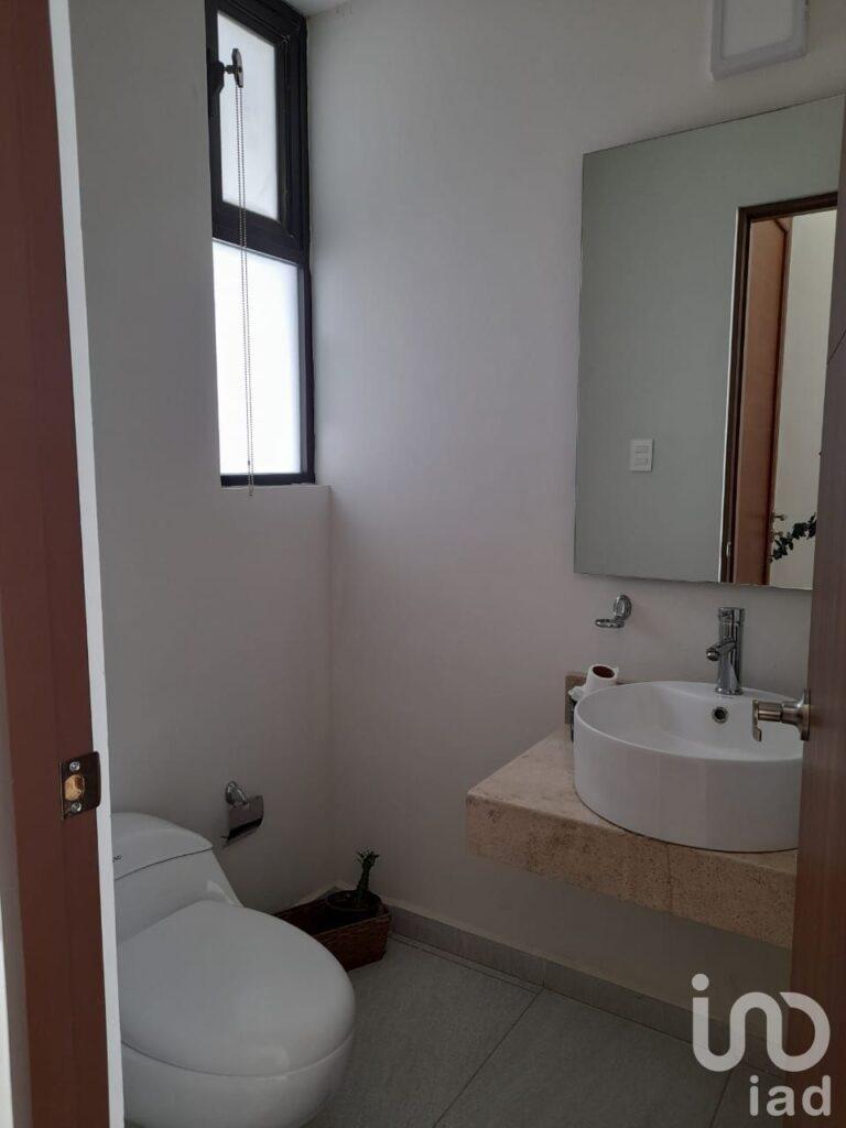 CASA EN VENTA EN FORJA REAL, MEXQUITIC, SAN LUIS POTOSI.