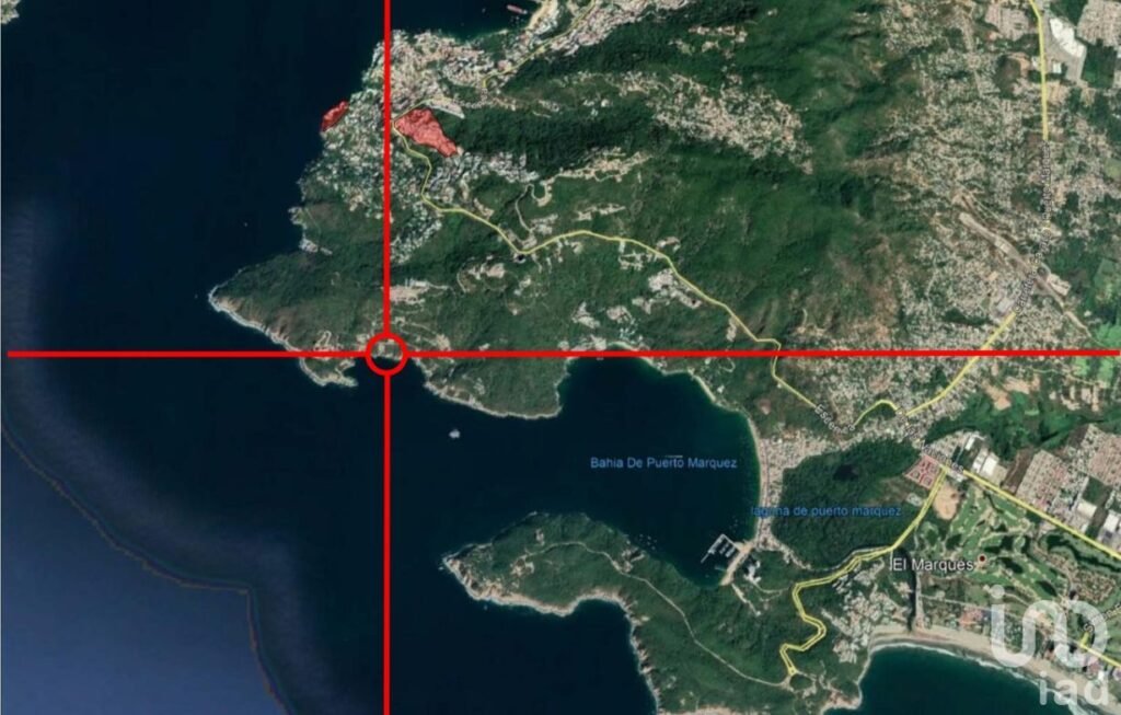 LOTE DE TERRENO CON VISTA AL MAR EN ACAPULCO FRACC BRISAS DEL MARQUES