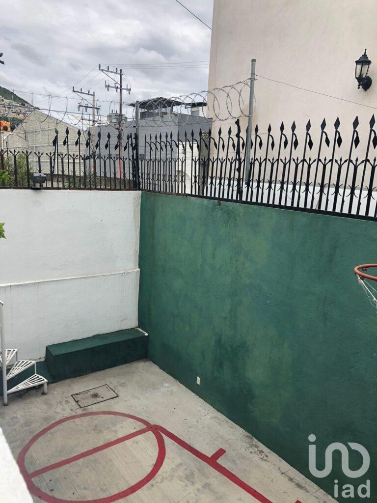 Se vende casa en exclusiva Privada los Ángeles, colonia Periodistas, en Pachuca, Hidalgo.