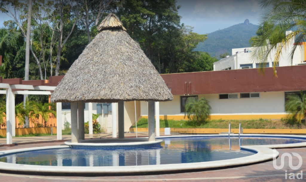 SE VENDE HOTEL SOBRE CARRETERA ARRIAGA-TAPACHULA