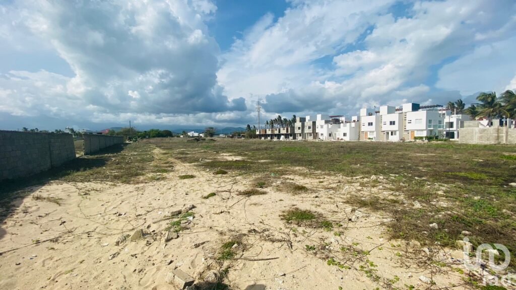 TERRENO EN VENTA BOULEVARD PIE DE LA CUESTA ACAPULCO GUERRERO