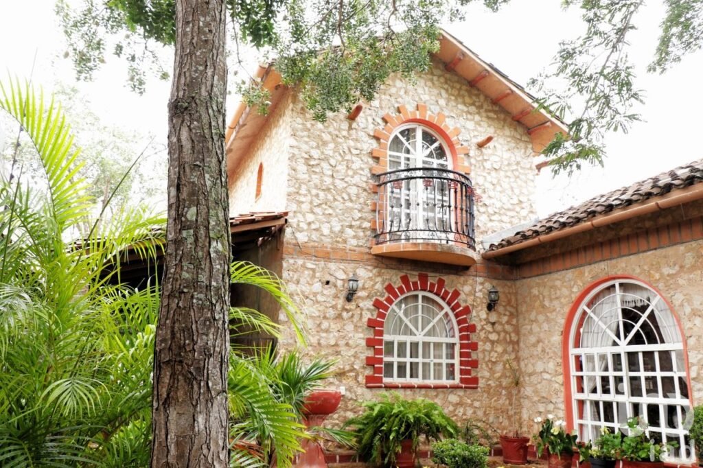 Hermosa Casa estilo Campiriano en Berriozabal